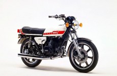 109 Yamaha RD400 1978