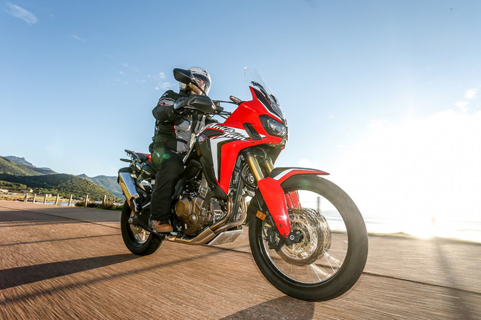 Essai-Zef-CRF1000L_Africa_Twin_2016-19a