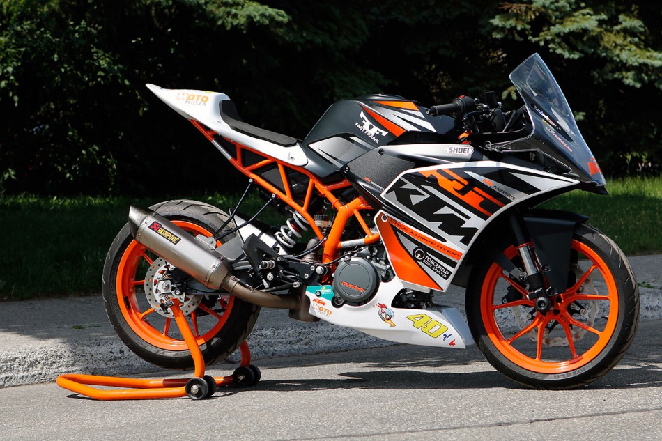 KTM_RC390_Premiere-inspect-00