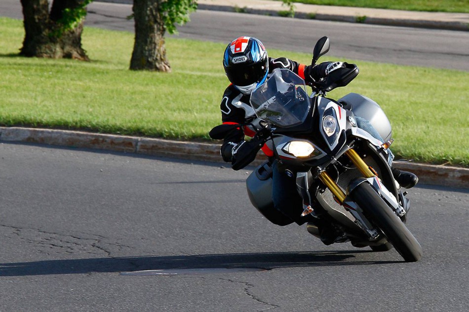 BMW-S1000XR-essai-longterme-13662162_10154527361679448_5332979400361461351_o