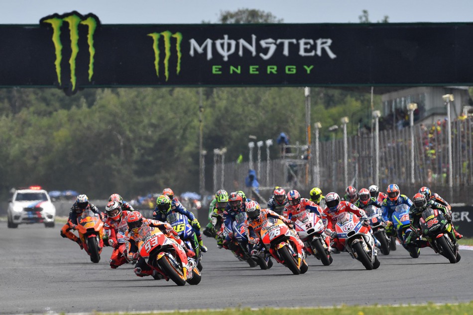 00-motogp-brno-depart