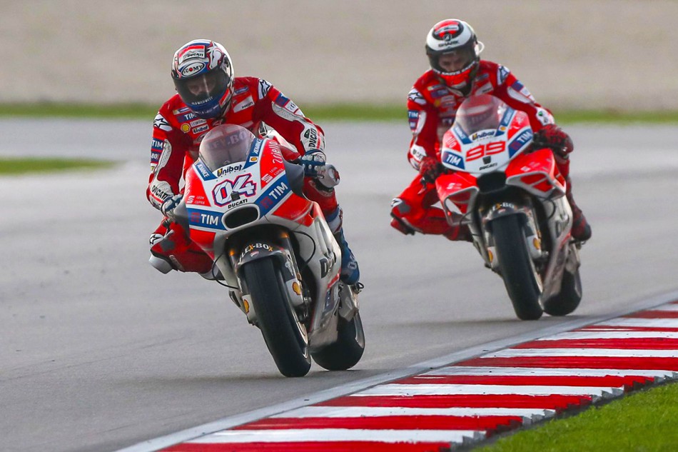 Dovizioso (04), Lorenzo (99)