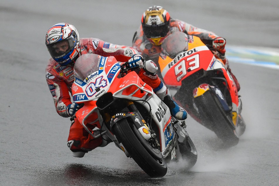 04-MotoGP-Motegi-Japon-.Dovizioso-Marquez
