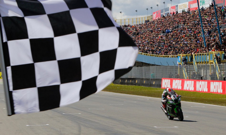 WSBK-Jonathan-Rea-3Peat-01