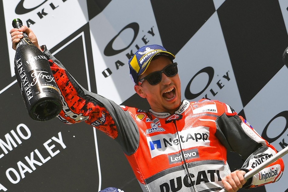 MotoGP2019-Lorenzo-signe-chez-Honda-Repsol