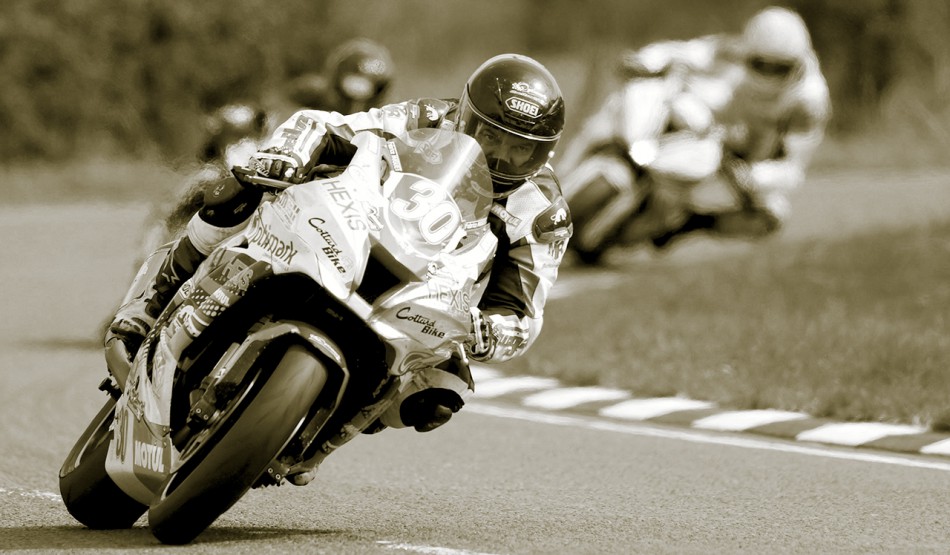 Fabrice-Miguet_Adieu-Heros-01