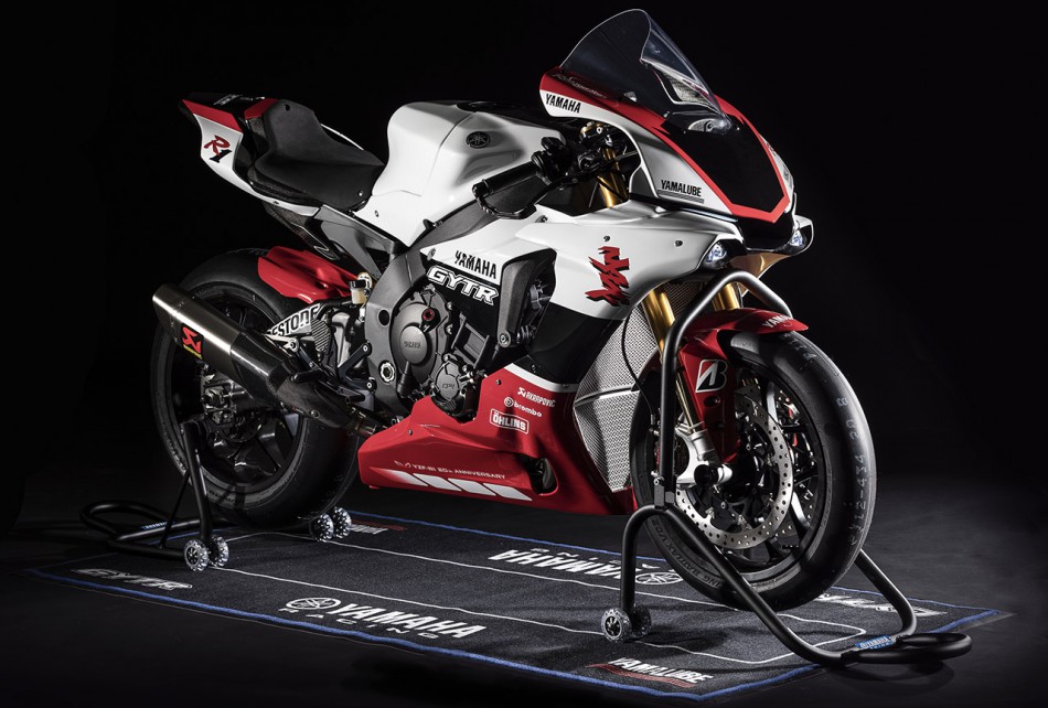 2019_YAM_YZF1000R1_EU_BWCM_STA_007-64132