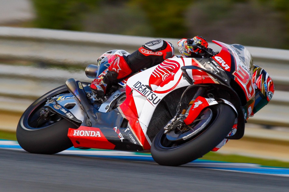 30-takaaki-nakagami-jpn08796_preseason_motogp_action.gallery_full_top_fullscreen