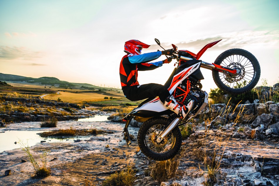 KTM 690 ENDURO R_Action 02