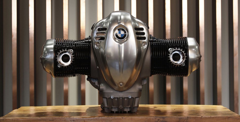 2020-moteur-BMW_R18-01