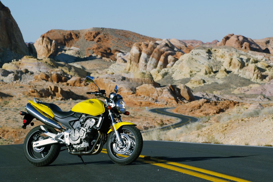 2004-Honda-599-ValleyOfFire-02