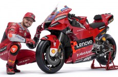 2022-Ducati-Lenovo_Team-Desmosedici _GP22-08