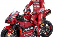 2022-Ducati-Lenovo_Team-Desmosedici _GP22-09