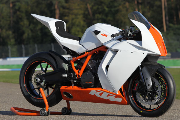 RC8R