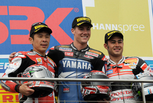 podium race 2