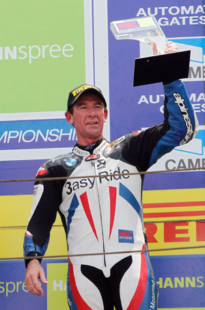 Corser podium