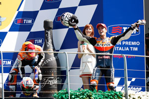 Podium Dovi Stoner