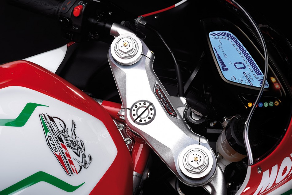 mv_agusta-f3-675rc-07