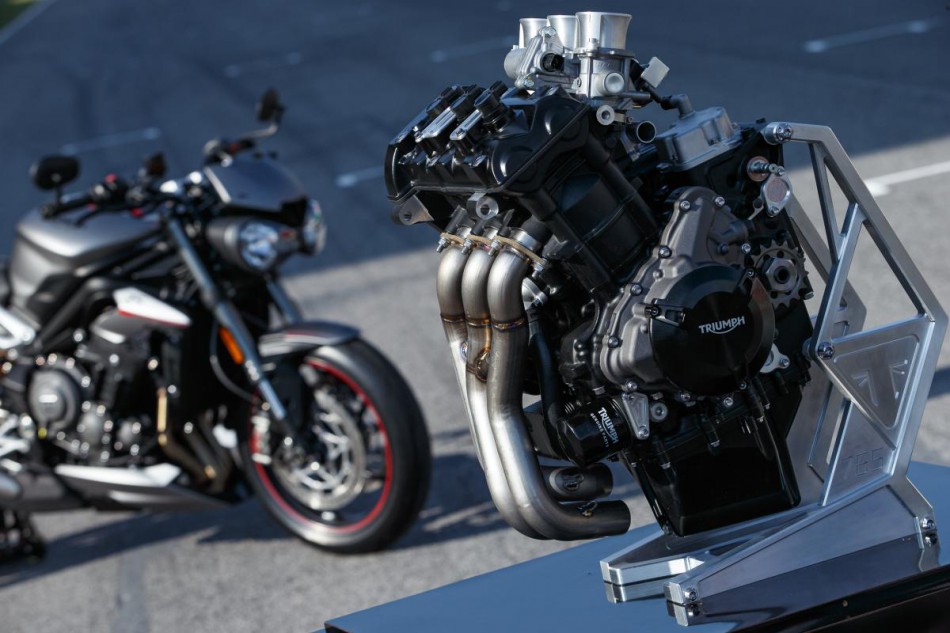 Moto2_2019_Priumph-motoriste-officiel