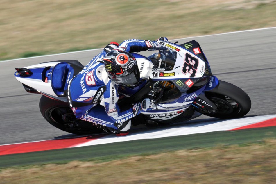 Marco Melandri sur une Yamaha R1, lors de sa première saison en WSBK, en 2011. Il a terminé vice-champion cette année-là