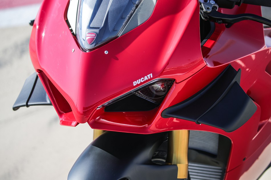 Ailerons aérodynamiques MotoGP pour Ducati Panigale.