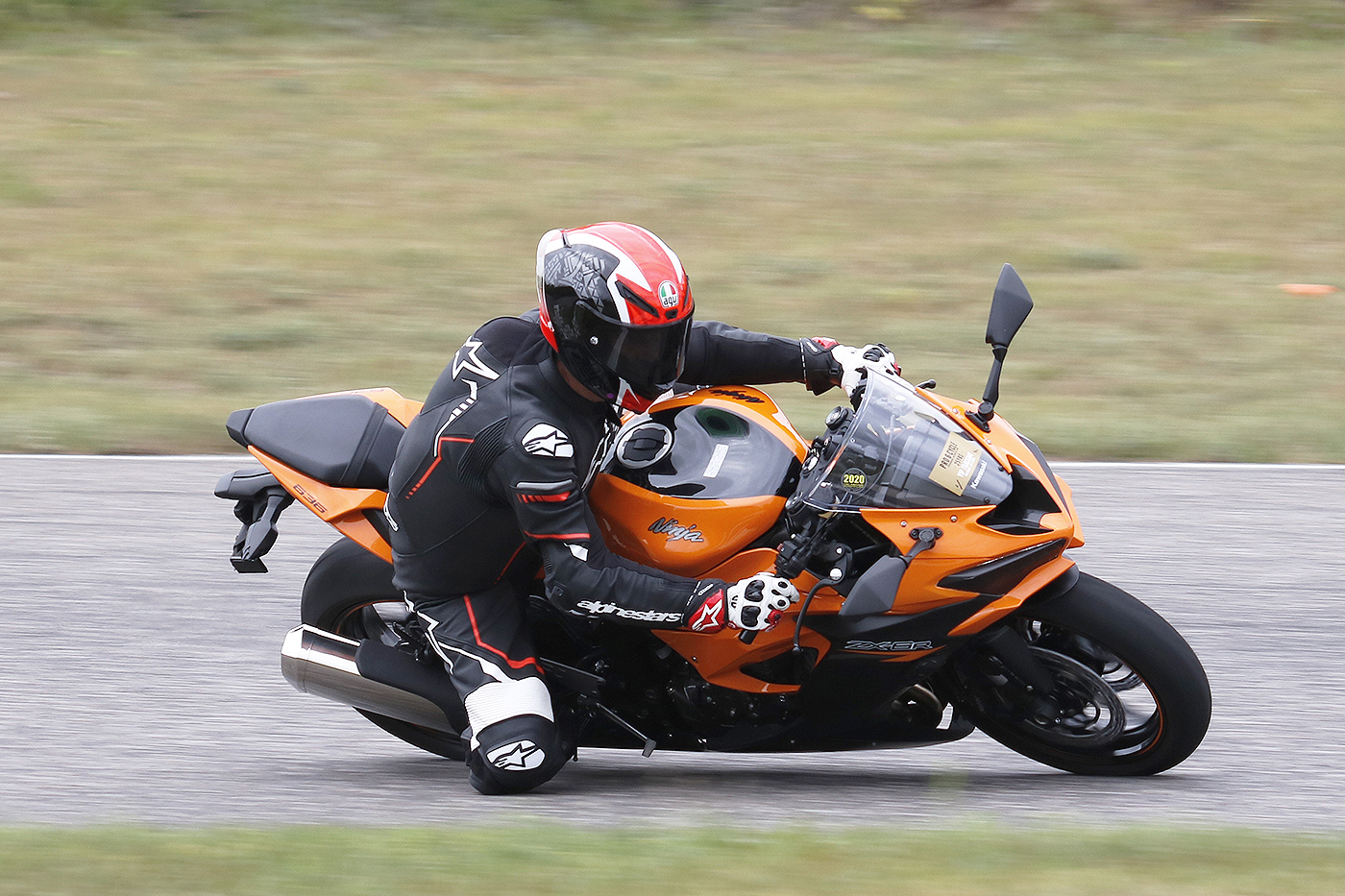 AGV Corsa R - MotoPlus.ca