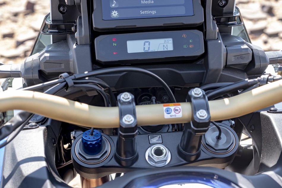 20YM Africa Twin Adventure Sports with Electronic Suspension
