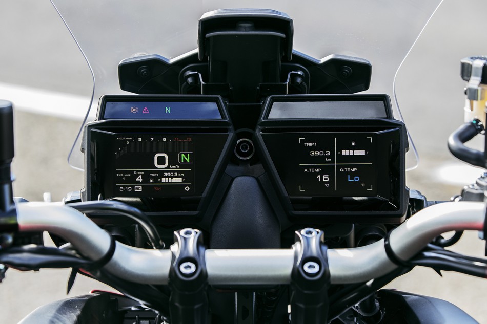 2021_Yamaha-Tracer_9GT-detail-05