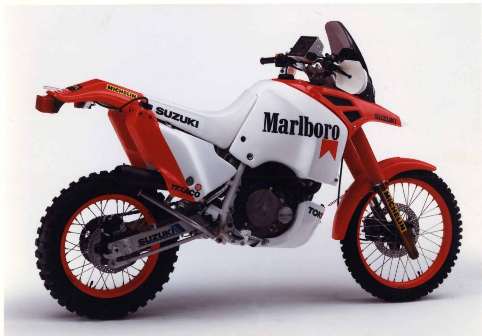 1988-Suzuki-DR820-Gaston-Rahier_ParisDakar