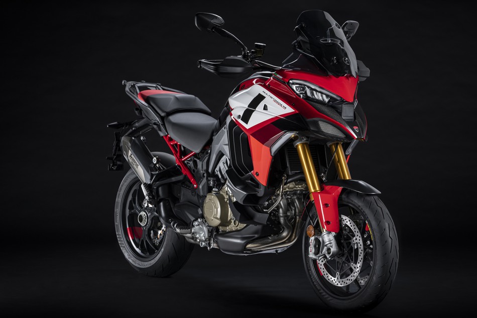 2022_Ducati_Multistrada_V4_PikesPeak-02