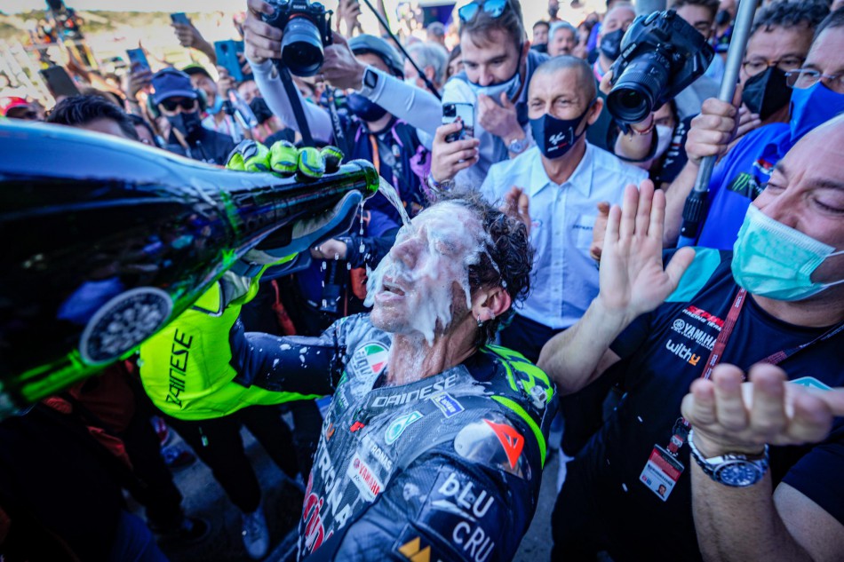 46-valentino-rossi_03