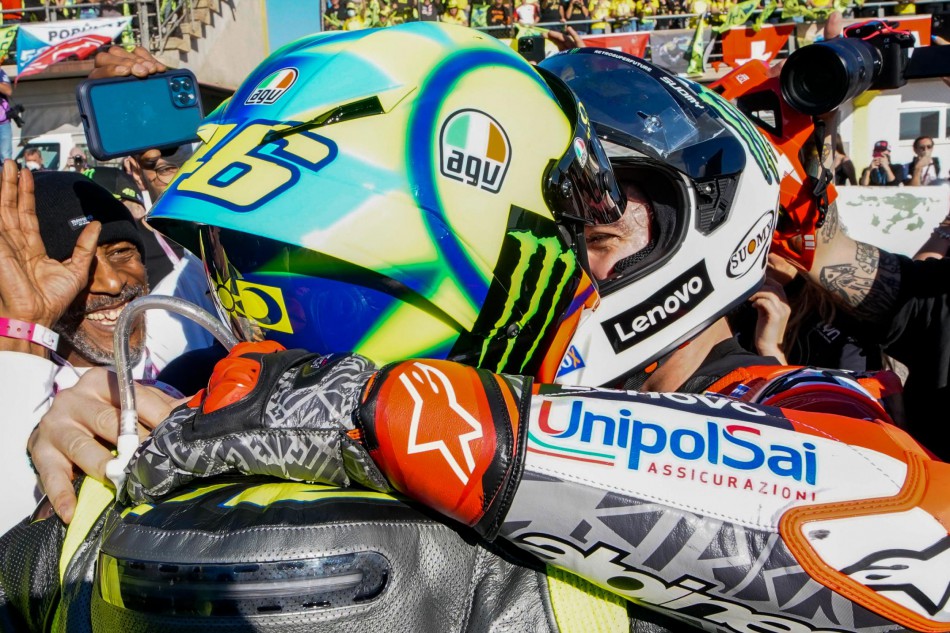 46-valentino-rossi_13