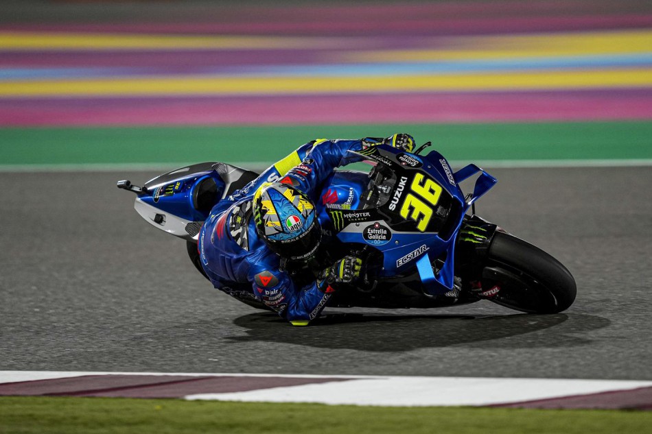 Joan Mir réalise une bonne entame de saison, avec une belle sixième position devant son coéquipier Alex Rins