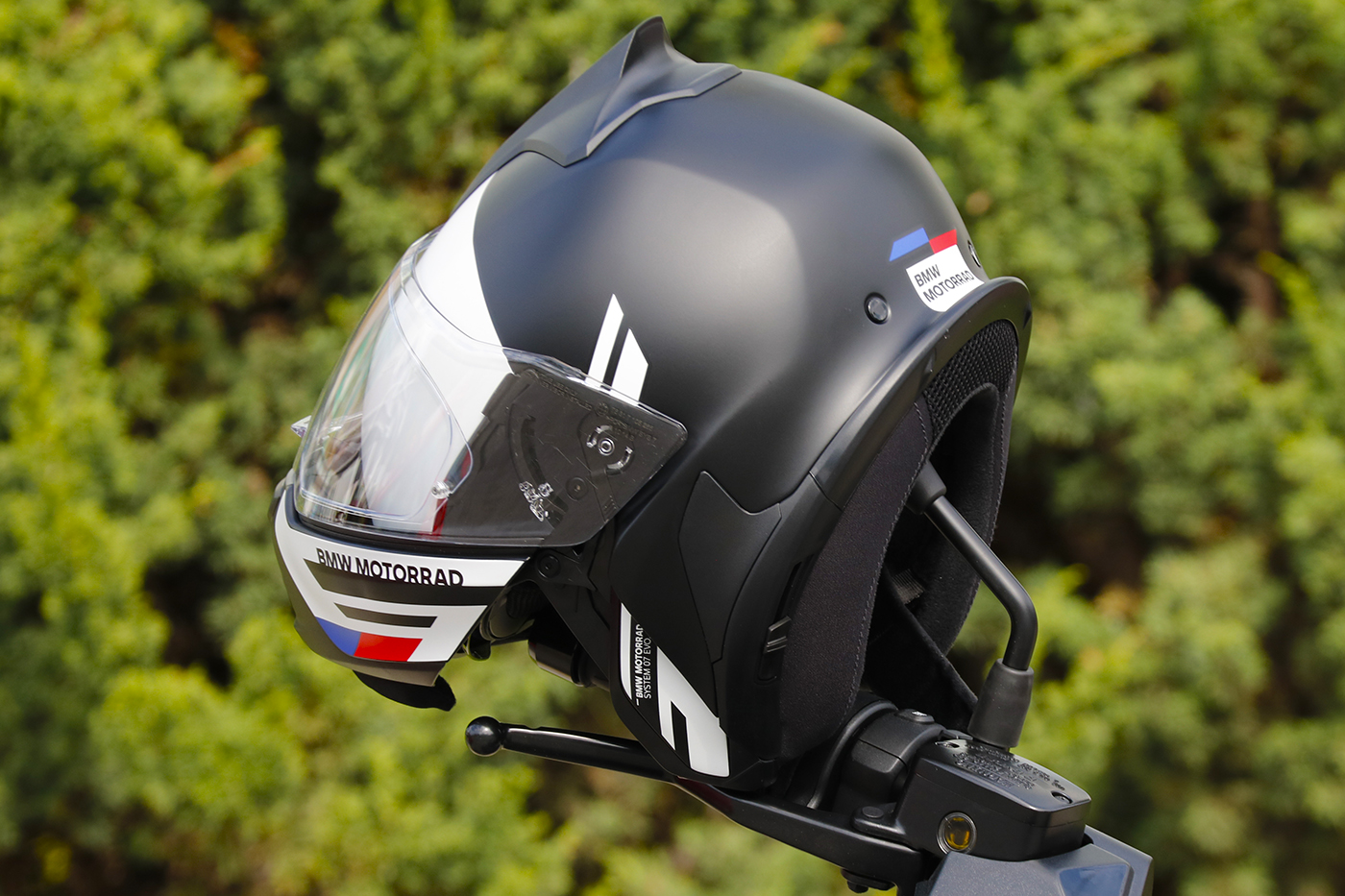 Casque BMW System 7 Carbon EVO MotoPlus.ca